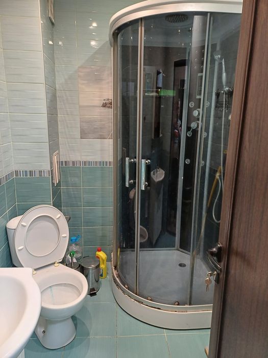 Дава се под наем Тристаен апартамент в Варна, Погреби - 70 кв.м за 663 € - Снимка #8