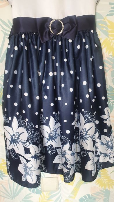 Нарядное платье на выпускной