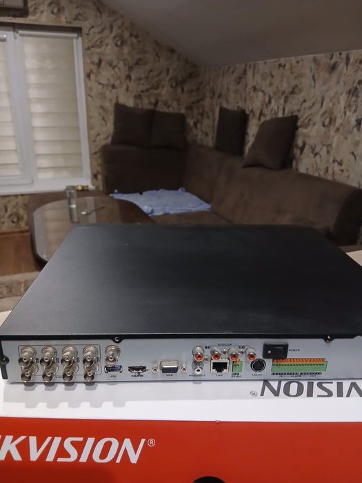 Hikvision dvr, 8 канала
