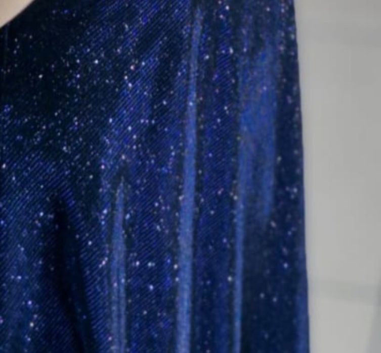 Платье вечернее.