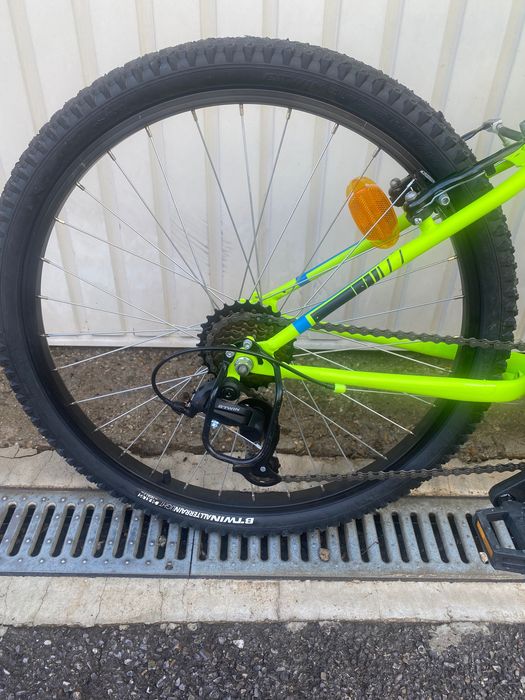 Почти ново юношеско планинско колело Rockrider ST 500 24 инча