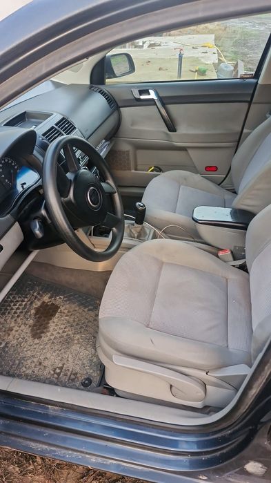 Vând vw Polo , mai multe detalii la telefon