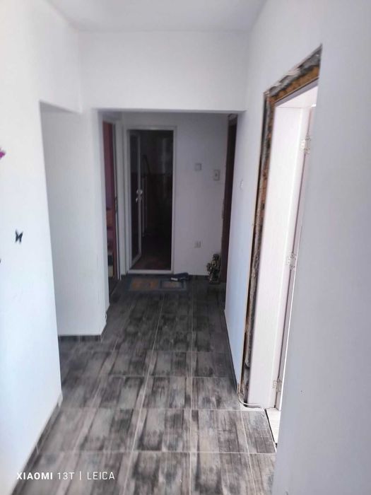 Продава се Четиристаен апартамент в Ловеч, Червен бряг - 92 кв.м за 737 €/кв.м - Снимка #1