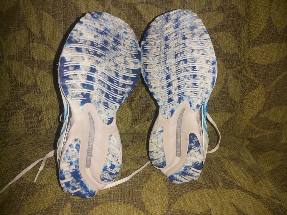 Дамски маратонки Mezuno Wave neo wind