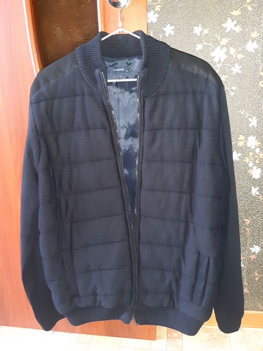 Срочно куртка мужская р.46-48