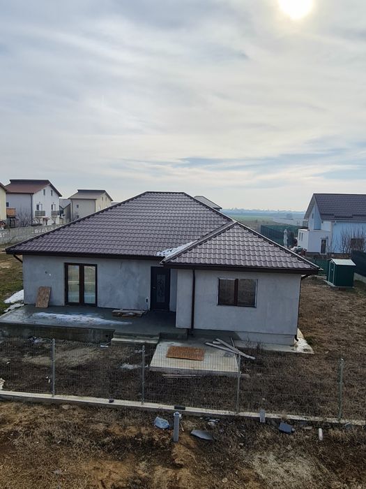 Casa Parter Adunatii Copaxeni