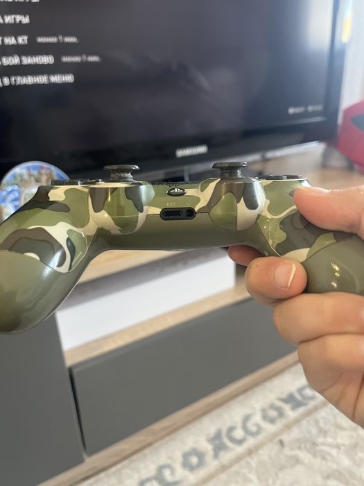 Продам джойстик на пс4