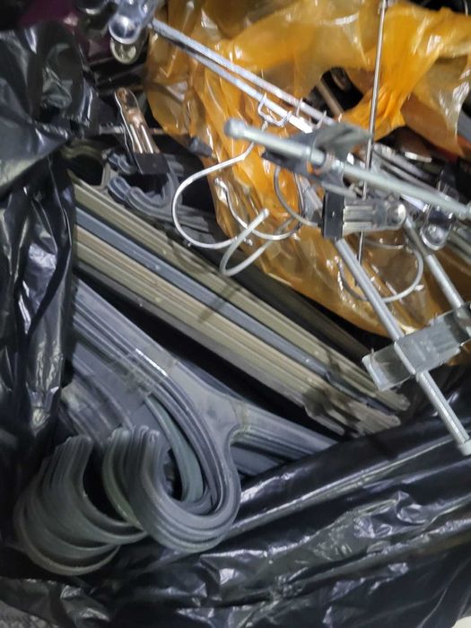 Продаю вешелки для одежде