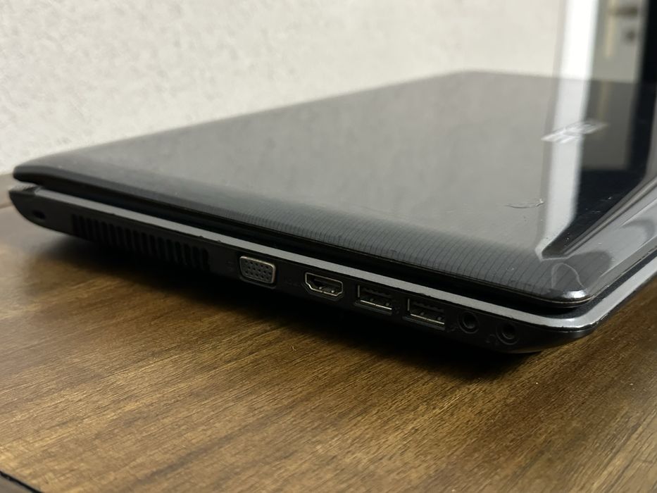 Ноутбук Asus A52J