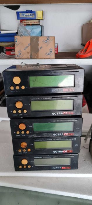 Vand case de marcat taxi Ectra CE67F