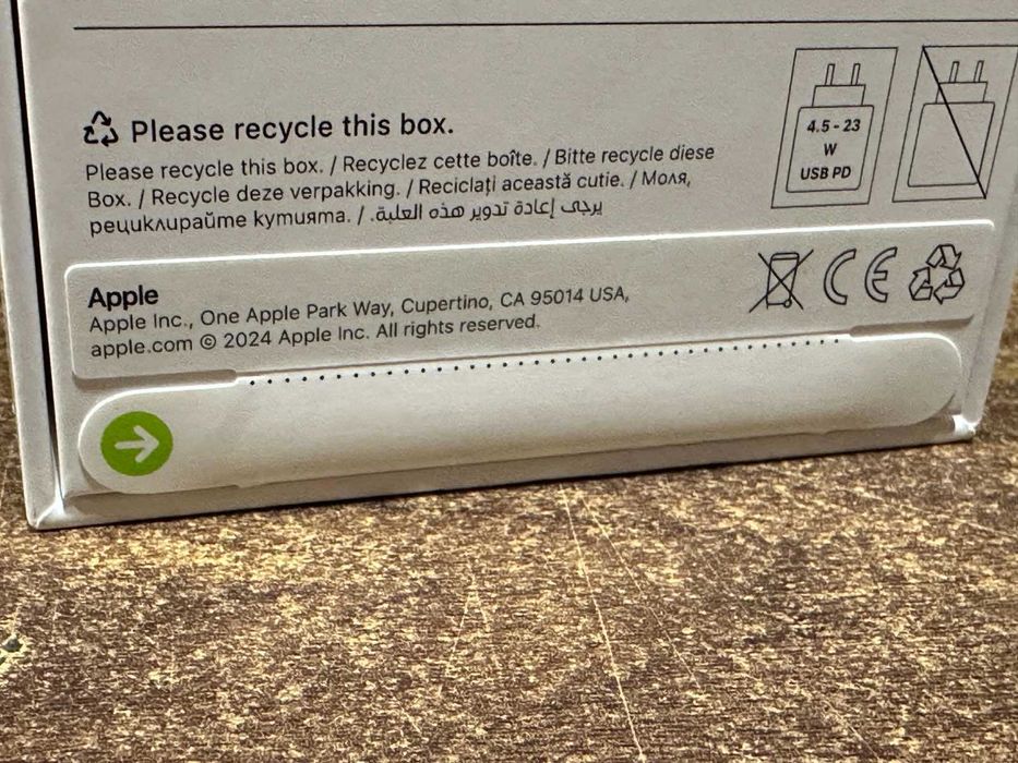 НОВ Apple iPhone 16 128GB Black / Гаранция 24м. / запечатан