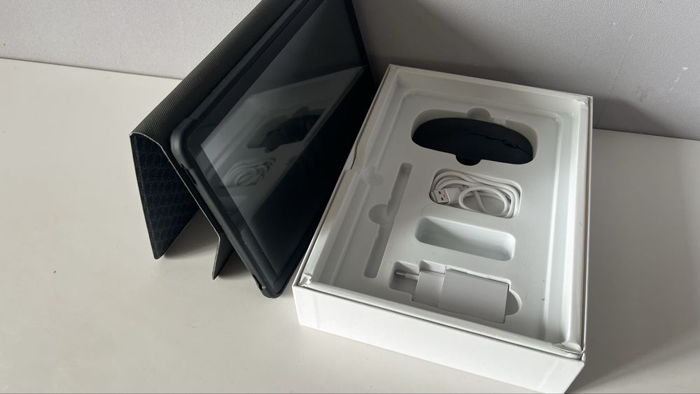 Продам Планшет в хорошем состояний