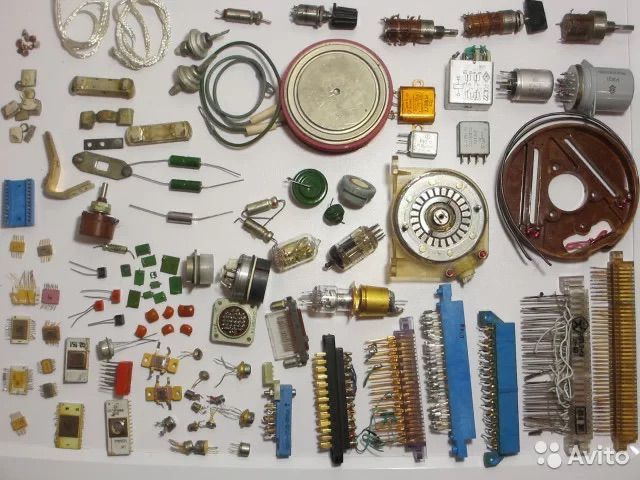 Принимаем радиодетали