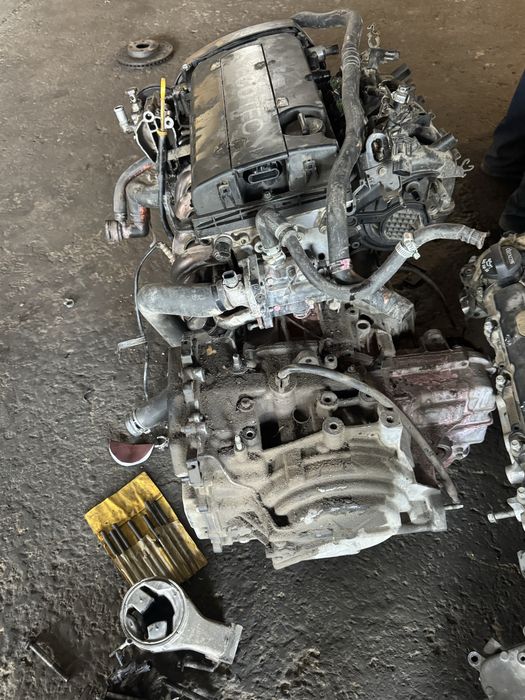 Запчас  матор1.6 + каропка
