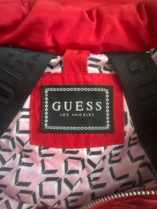 Дамско зимно яке - Guess