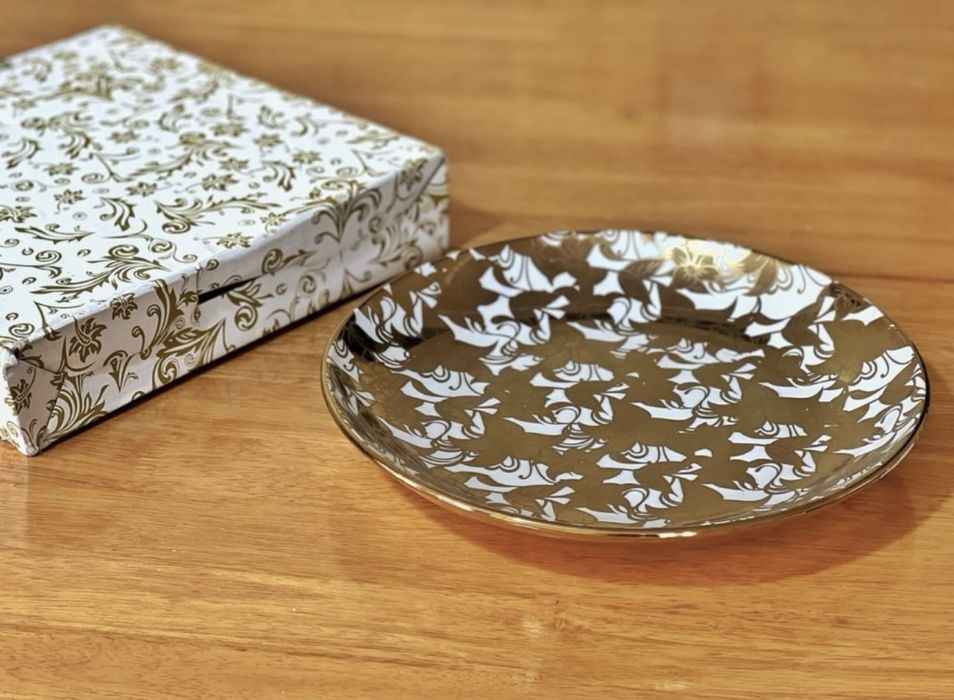 Набор тарелки новые табак блюдце