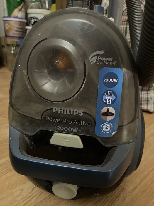Пылесос Philips PowerPro Active