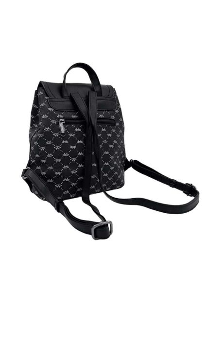 Нова черна раница