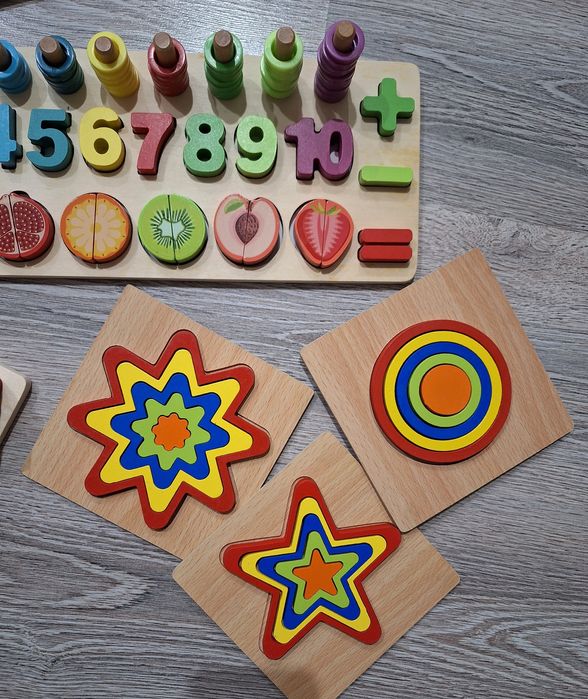 Развивающие игрушки.