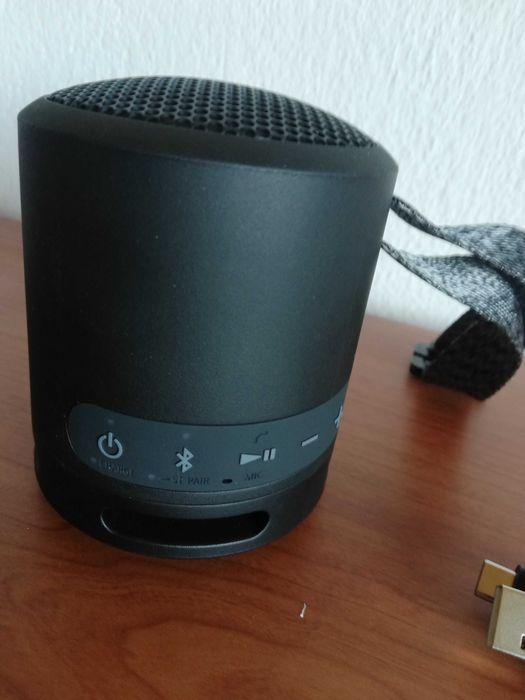 Sony SRS-XB13 bluetooth speaker за части или ремонт