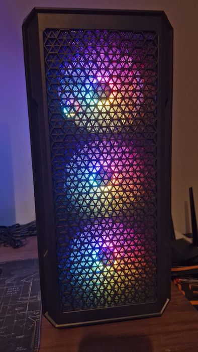 PC Gaming Ryzen 5, RX 7600 8GB, 16 GB RAM