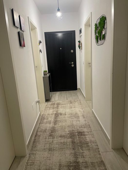 PROPRIETAR….Vand apartamen cu 2 camere in complexul Grandis