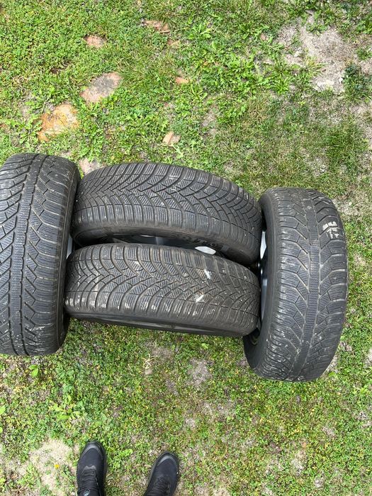 Jante aliaj pt  ford cu cauciucuri iarnă  205.60.16