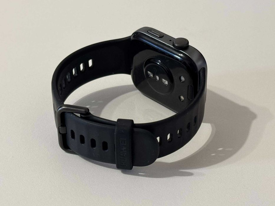 Бартер! Huawei Watch Fit 3