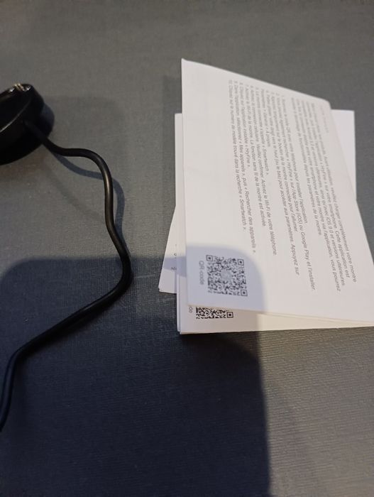 Здравей те продавам смарт часовник състояние ново