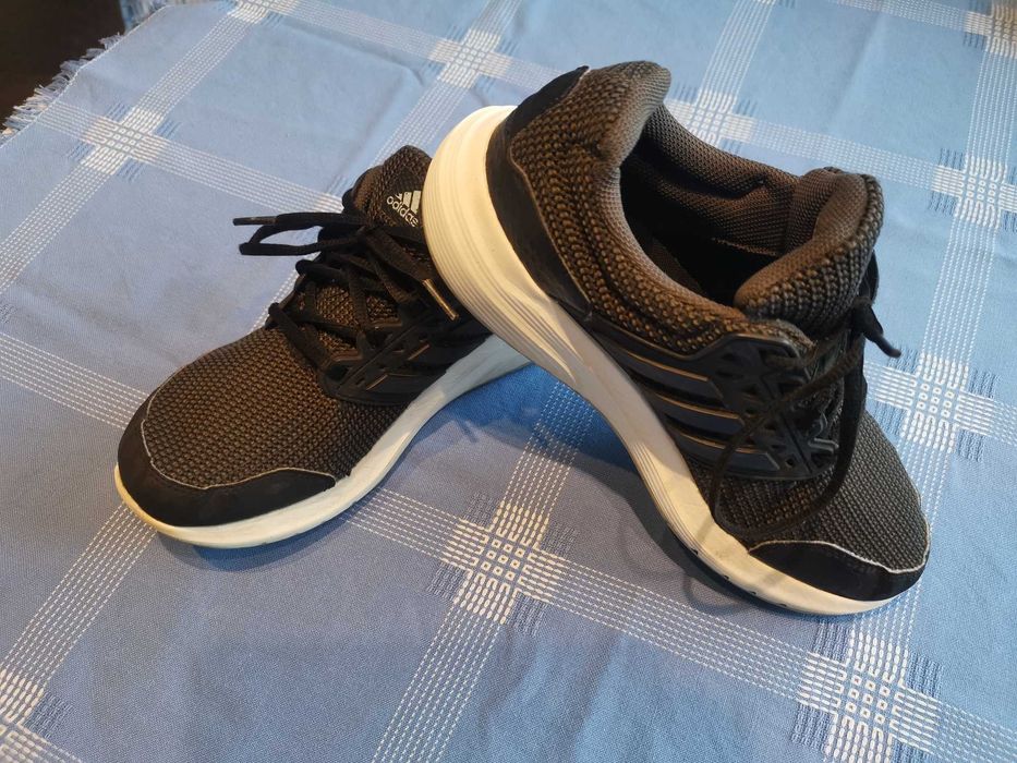 Adidas - Nike номер - 37,38,39 оригинални маратонки