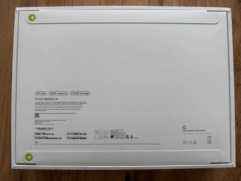 ЧИСТО НОВ MacBook Air 13" M5 Chip 10-CPU, 8-GPU, 16GB RAM, 512GB SSD