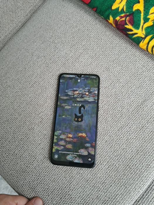 Телефон самсунг   А30 сатылады