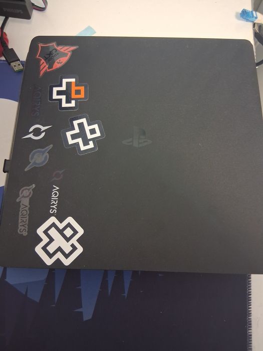 Ps4 2manete 12jocuri