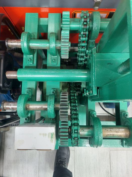 Станок для сгиба трубы (19/76)
DWJ-76A 380B 3KBT