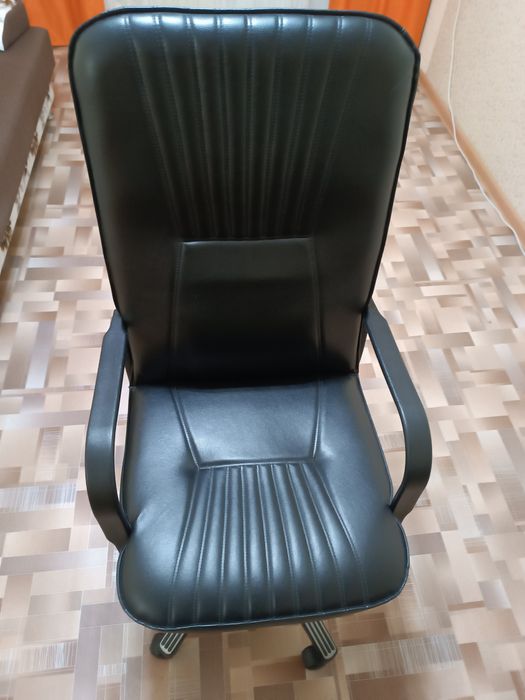 Продам офисное кресло!