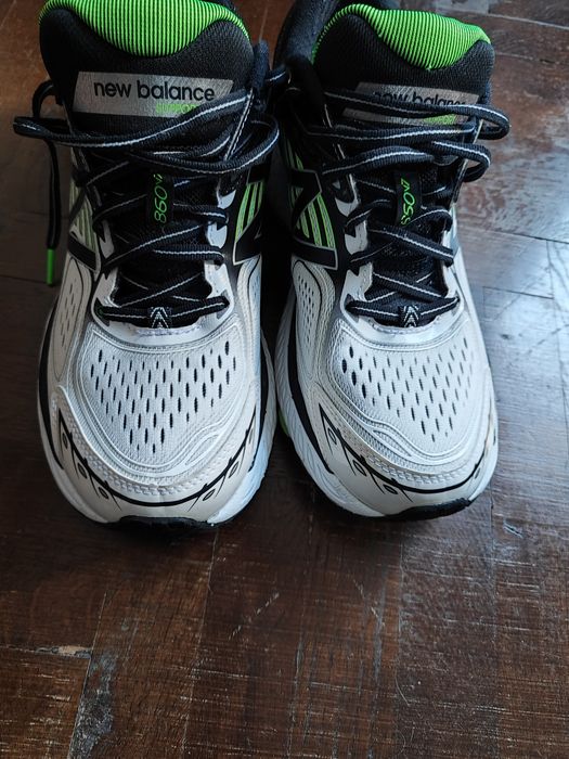New balance маратонки
