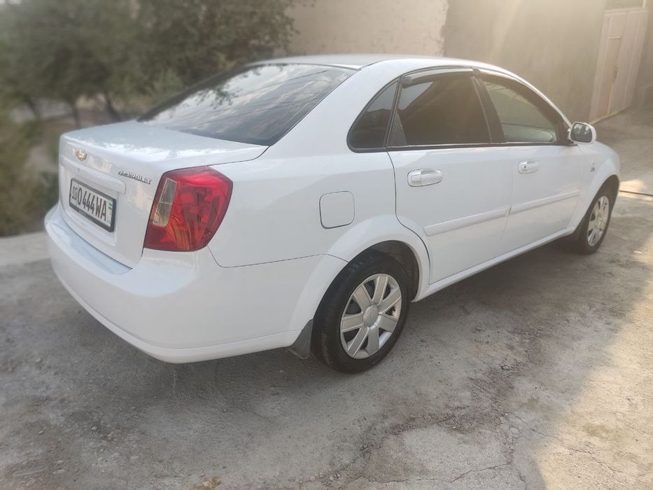 Lasetti 2009 aftamat