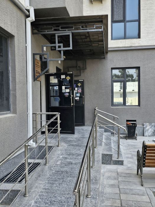 Срочно 3хонали 94кв  Вот булнан Бухара Сити жойлашга Ветренни Шахар Це