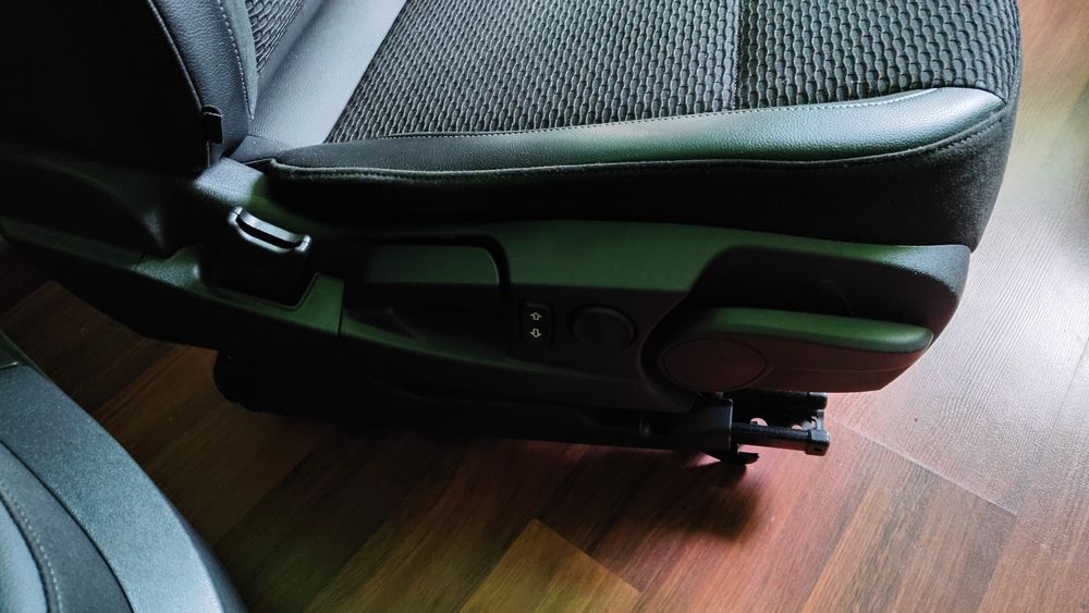 Scaune față Opel insignia impecabile