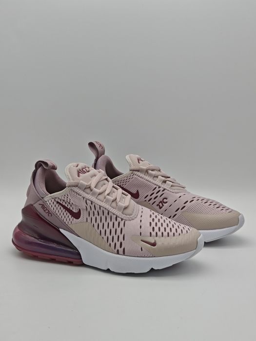 Nike Air Max 270