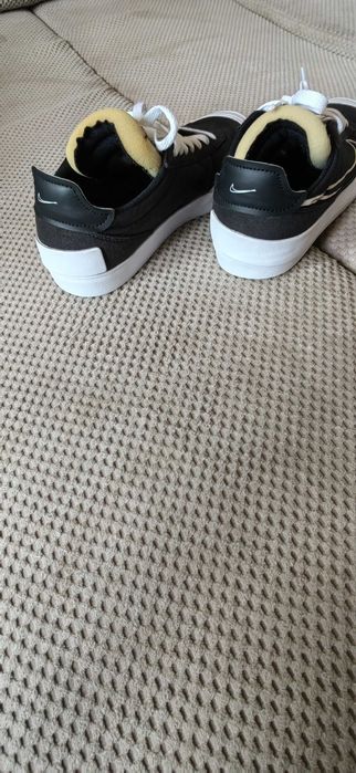 Маратонки тип гуменки Nike 39.