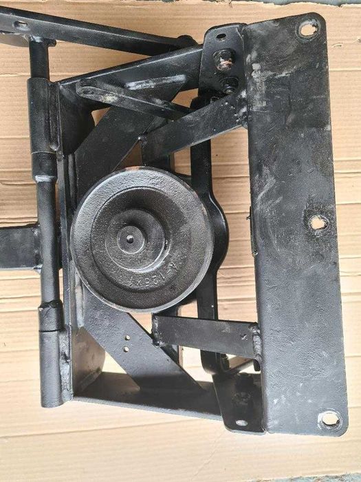 priza putere fata tractoras tuns iarba