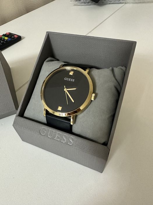 Продам часы оригинал,бренда  Guess