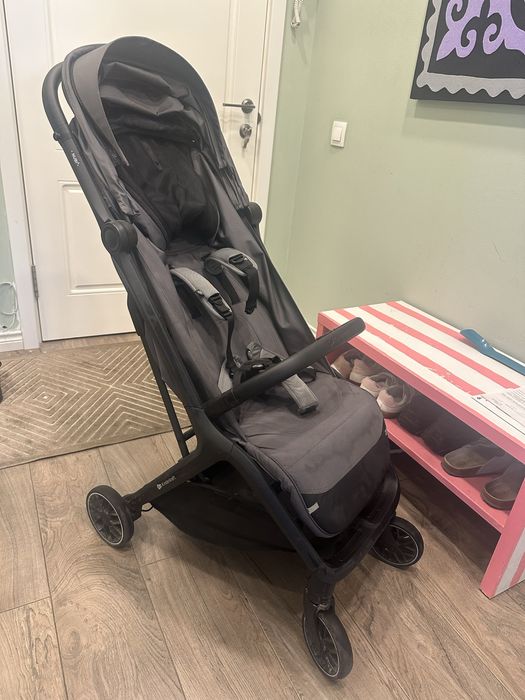 Коляска прогулочная Kinderkraft Nubi2