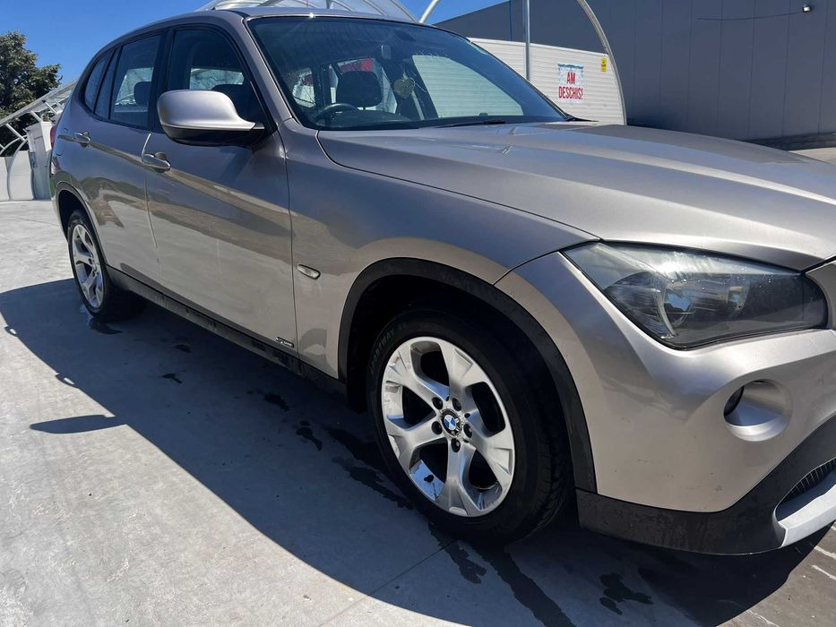 Usa usi aripa capota bara haion BMW X1 E84 kaschmirsilber metallic A72