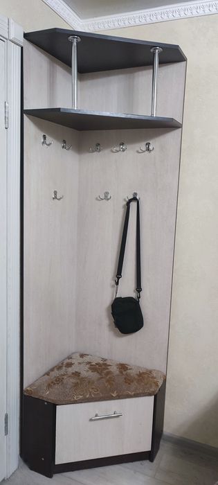 Продам Шкаф угловой