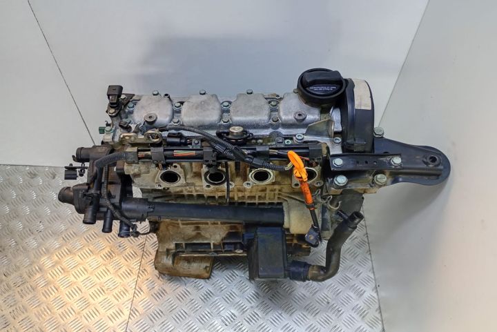 Motor 1.4 mpi AKP Volkswagen VW Polo a 3-a generatie 6N (facelift)