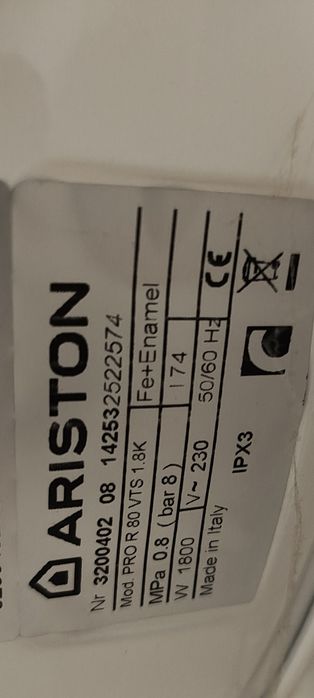 Boiler electric ariston  cu serpentina