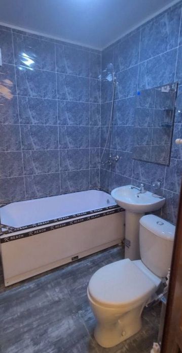 Maksim Gorkiy metro yaqnida arenda Bezmakler