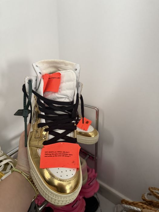 Off-White 3.0 Court Gold
